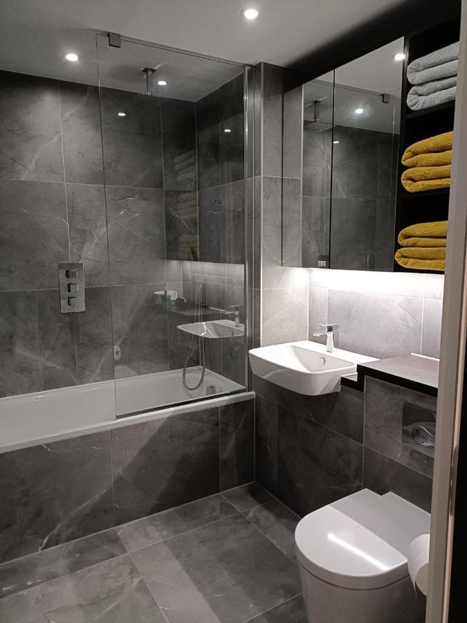 One West Point , Icon Tower Apartamento Londres Exterior foto